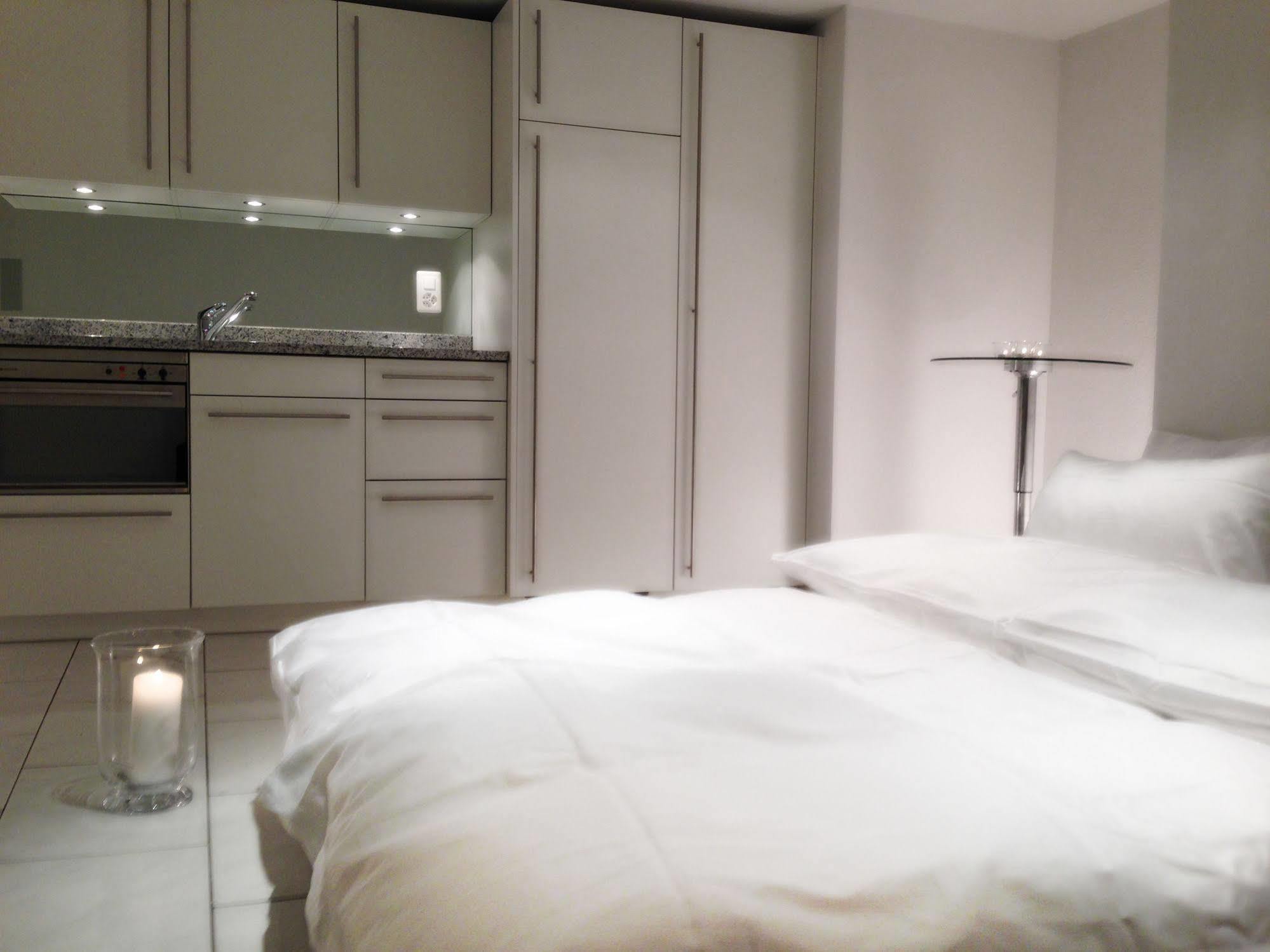 Top City Center Location By Airhome Zugo Esterno foto